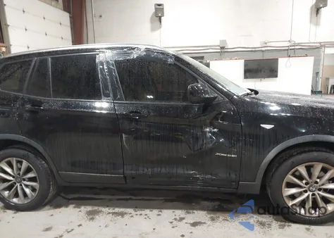 2013 BMW X3 xDrive28I z USA, uszkodzony, nr VIN 5UXWX9C52D0A30769